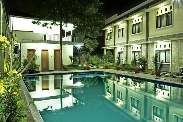 Gumilang Hotel-1